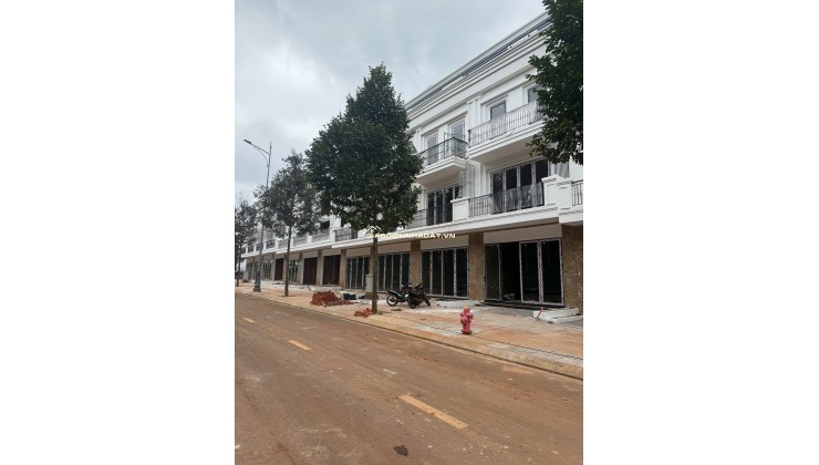 Duy nhất một căn shophouse có tum,Trục LK2 khu đô thị Ân Phú, Mặt tiền đường 32m giá 5,9tỷ